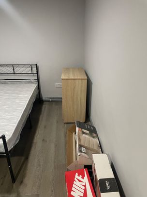 Room in a Shared House, Haverstock Road, BS4 - Photo 1