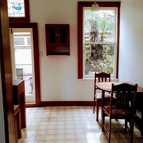 Charming 2-Bed Home in Aro Valley - Photo 1