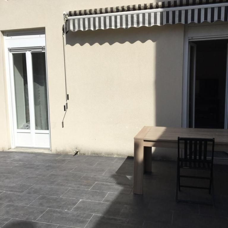 Appartement type 3 avec terrasse proche de la Gare - Photo 1