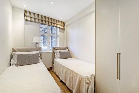 3 bedroom flat to rent - Photo 4