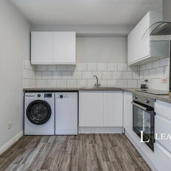1 bedroom flat to rent - Photo 1