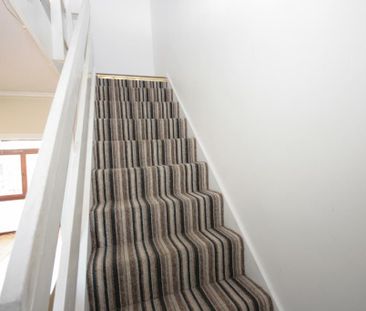 3 bedroom flat to rent - Photo 1