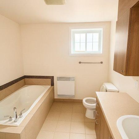 Appartement 2 chambres à louer St roch - Sorel Tracy - Photo 3