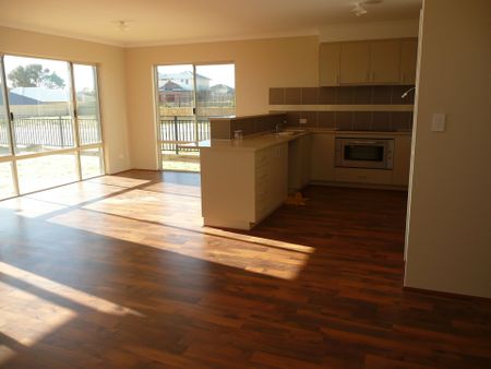 Coming Soon!! - Photo 3