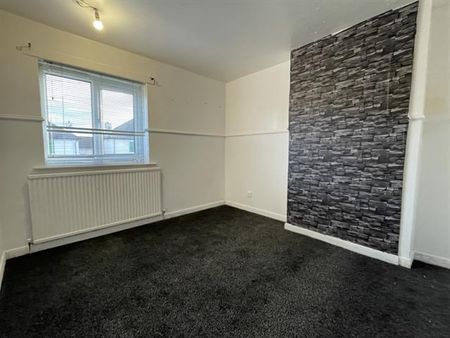 Eden Road, Middlesbrough - Photo 2