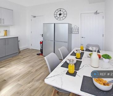 1 bedroom in a house share to rent - Photo 6