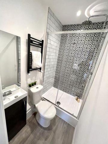 Studio to rent - Photo 5