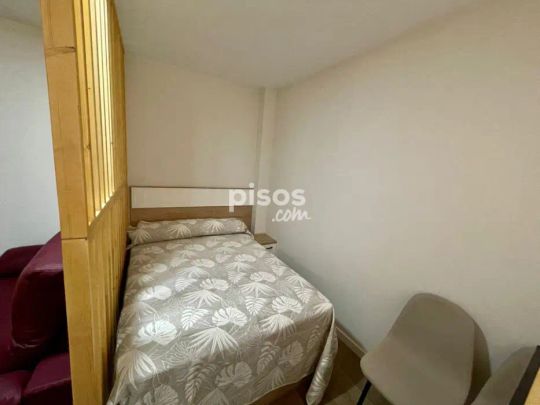 Estudio en alquiler en Calle Canónigo San Martín - Photo 1