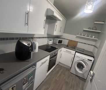 1 Bed Flat, Eversley Street, G32 - Photo 3