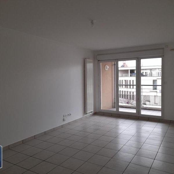 Location Appartement 4 pièces 88m² BOURG EN BRESSE 01000 - Photo 1