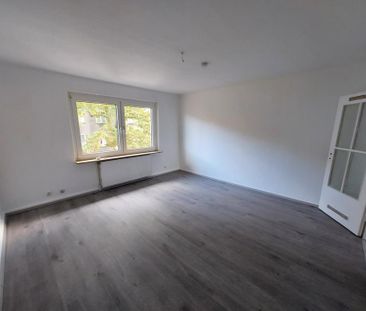 2,5 - Zimmer Wohnung frisch renoviert in ruhiger Wohnlage - Photo 1