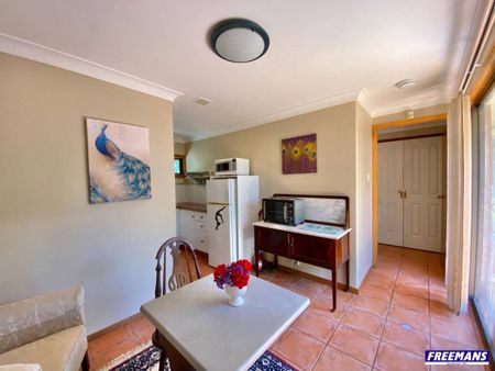 One Bedroom Fully Furnished Studio Unit - Photo 4