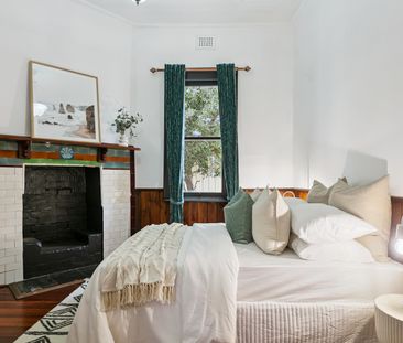 Vincent Street, West Leederville WA 6007 - 3 beds house for Rent, $... - Photo 1