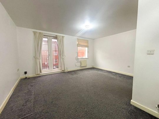 4 bedroom semi-detached house to rent - Photo 1