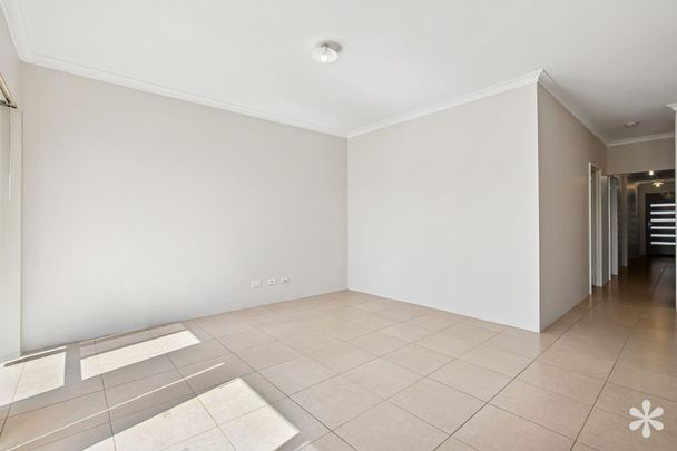 37 Tallering Way - Photo 1
