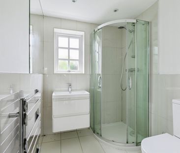 HUNTINGDON - Photo 1