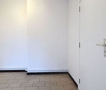 Appartement te huur in Montegnée voor € 700 met 1 slaapkamer - Foto 2