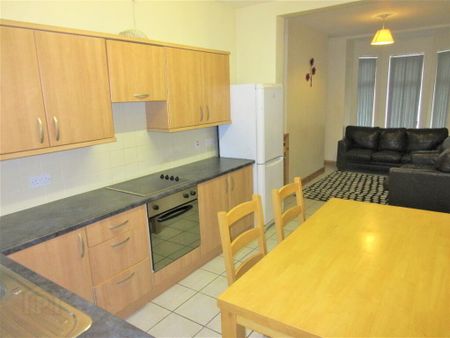 All Bedrooms Upstairs, 45 Agincourt Avenue, University Quarter, Belfast, BT7 1QA - Photo 5
