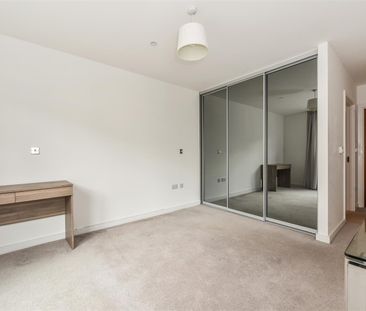 Apartment For Rent Royal View, Bath - Photo 5