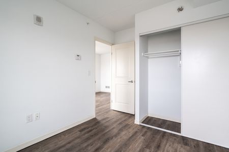 $1,599 / 1 br / 1 ba / 629 sqft 1BR Apartment Unit in Hamilton - Photo 4
