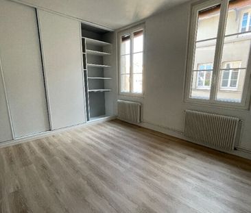 Location Appartement 2 pièces 57m² ROUEN 76000 - Photo 2