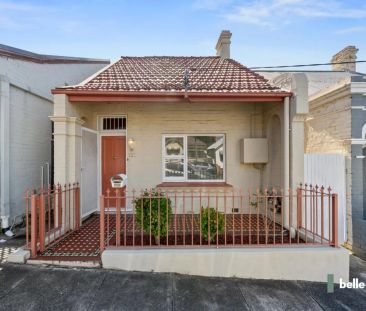 Light Filled Character Home within footsteps to Annandale Village - Photo 6