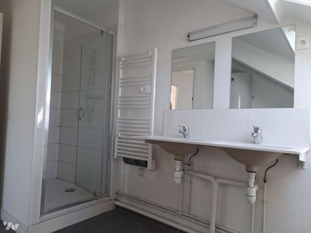 Bel appartement en centre ville de Montville - Photo 3