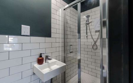 Ellesmere Street Bedroom 3 - Photo 5