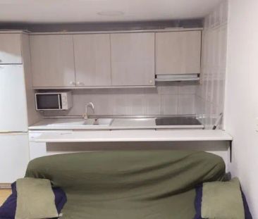 Piso en alquiler en Casco Antiguo - Photo 3