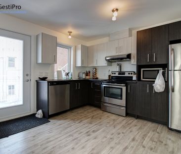 545 St-Benoit - Photo 2