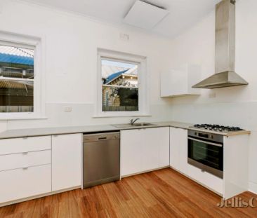 4 Bed, 1 Bath - Photo 6