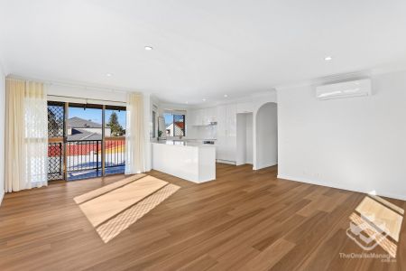 Fully Renovated | Beautiful Coastal Apartment | Walk to Mermaid Beach | Hinterland and City Views - Photo 5