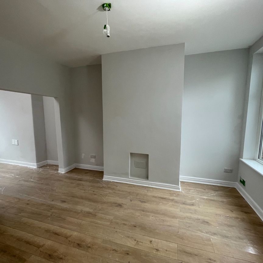 2 Bed Terraced House, Brompton Road, M14 - Photo 1
