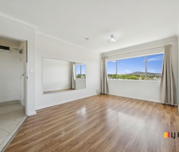 2 Bedroom Unit in Queanbeyan - Photo 2