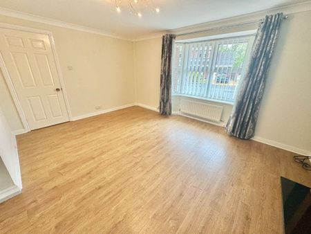 Westbury Close, L17 - Photo 2