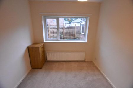 3 bedroom detached bungalow to rent - Photo 5