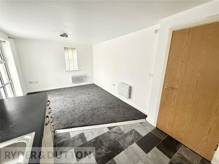 Ivy Graham Close, 59, Manchester, M40 3AY, Greater Manchester - Photo 3