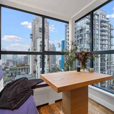 1 Bed Loft in the Heart of Yaletown - Photo 1