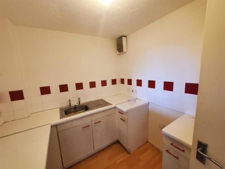 2 bedroom detached house to rent - Photo 5