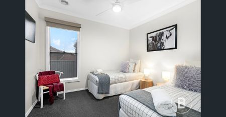 MODERN AND LUXURIOUS THREE BEDROOM HOME IN BALLARAT NORTH - Photo 3