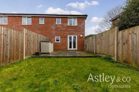 2 bedroom end of terrace house to rent - Photo 5