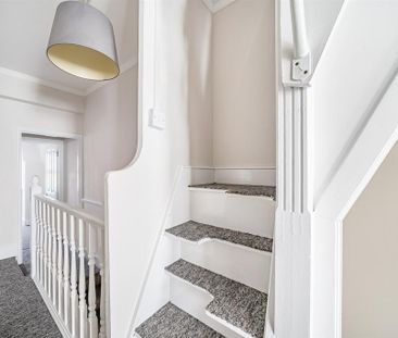 4 bedroom terraced house to rent - Photo 3