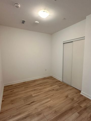 For Lease - 7439 Kingston Road Unit# 323A, Toronto, Ontario - Photo 5