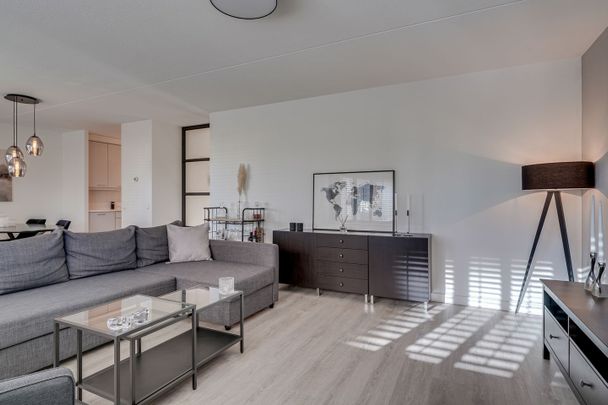 Appartement te huur: Stationsweg 8 5611 BX Eindhoven - Photo 1