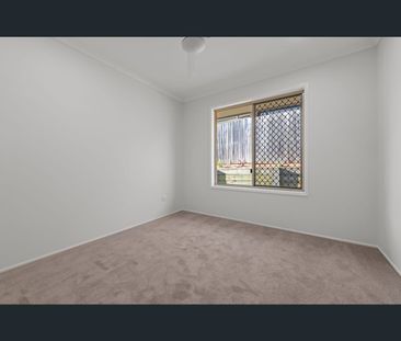 1 Kingfisher Court, Bundamba, Qld 4304 - Photo 4