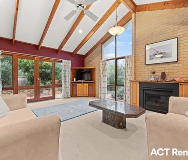 25 Apperly Close, Kambah ACT 2902 - House For Rent | Domain - Photo 6