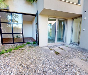 Frisch renovierte 3-Zimmer-Wohnung mit privatem Garten - Photo 6