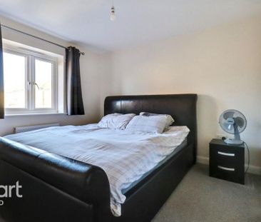 4 bedroom detached house to rent - Photo 6