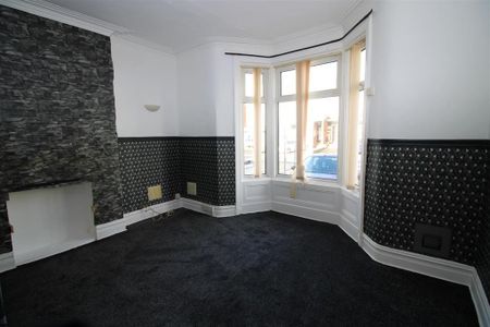 1 bedroom ground floor flat to rent - Photo 3