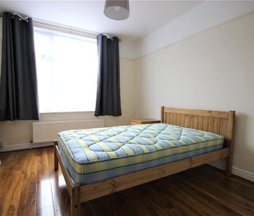 3 bedroom terraced house to rent - Photo 6